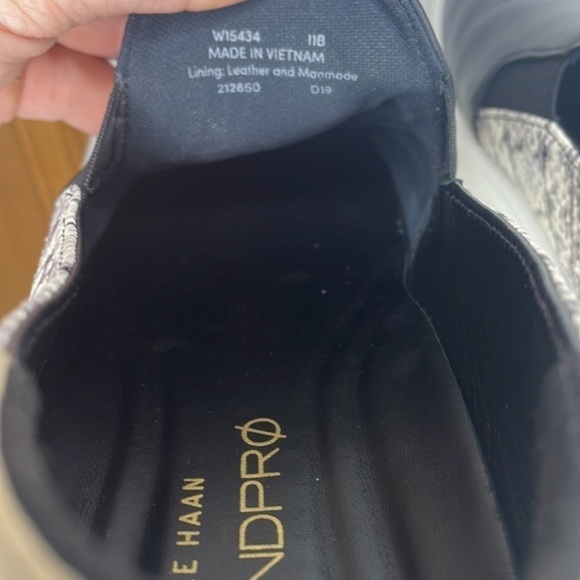 𝅺cole Haan Grandprø Snake scaled Fashion Flats - 11B - Picture 6 of 6